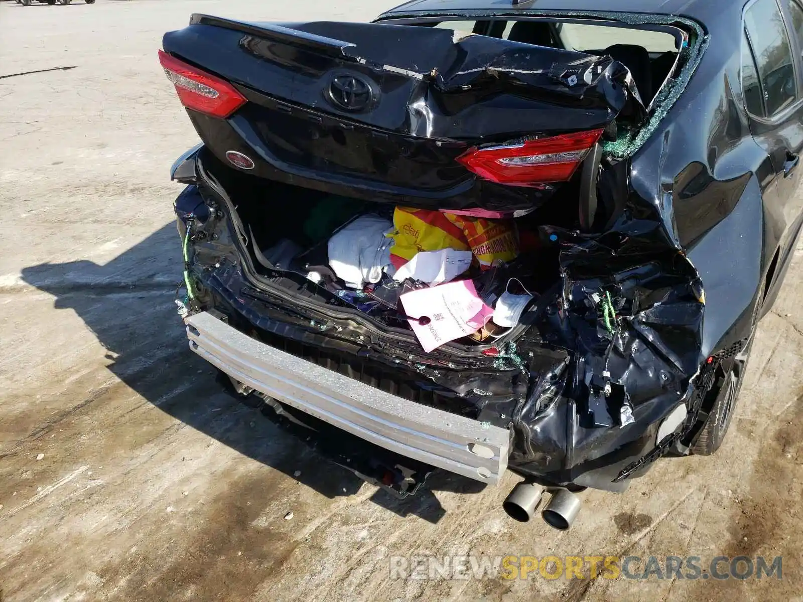 9 Photograph of a damaged car 4T1G11AK3LU902247 TOYOTA CAMRY 2020