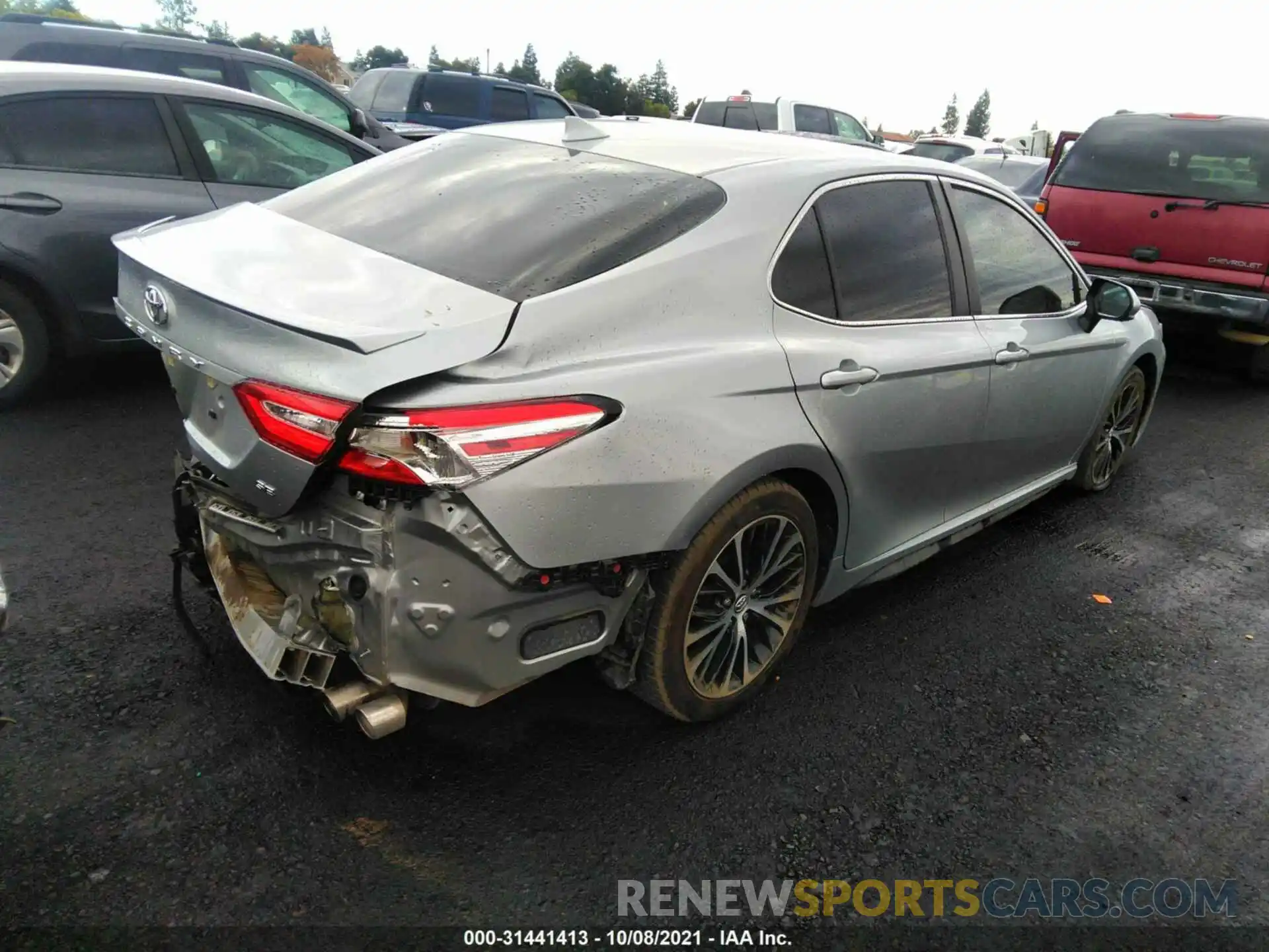 4 Photograph of a damaged car 4T1G11AK3LU908968 TOYOTA CAMRY 2020