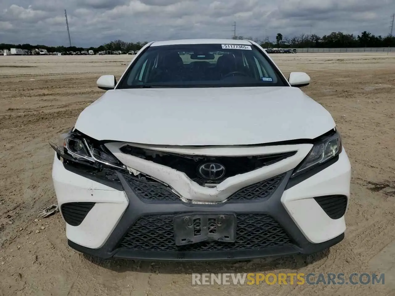 5 Photograph of a damaged car 4T1G11AK3LU924250 TOYOTA CAMRY 2020