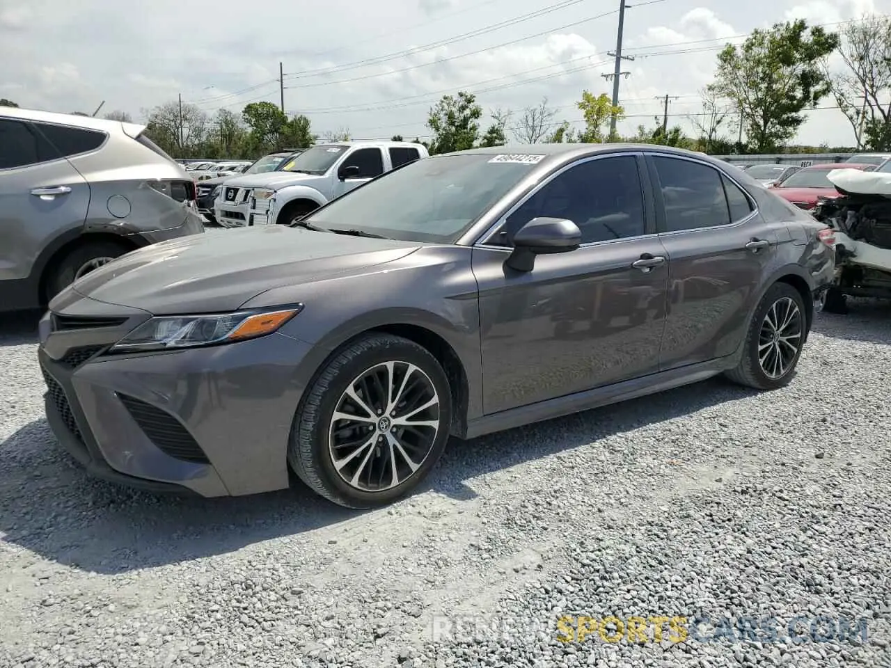 1 Photograph of a damaged car 4T1G11AK3LU934888 TOYOTA CAMRY 2020