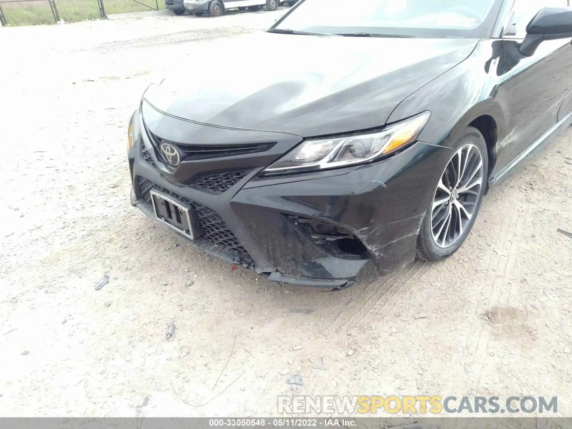 6 Photograph of a damaged car 4T1G11AK3LU934910 TOYOTA CAMRY 2020