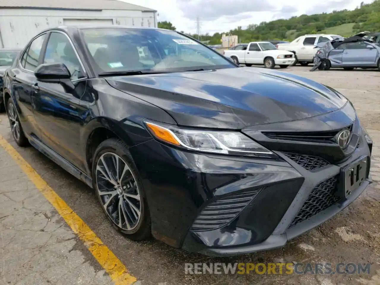 1 Photograph of a damaged car 4T1G11AK3LU936625 TOYOTA CAMRY 2020