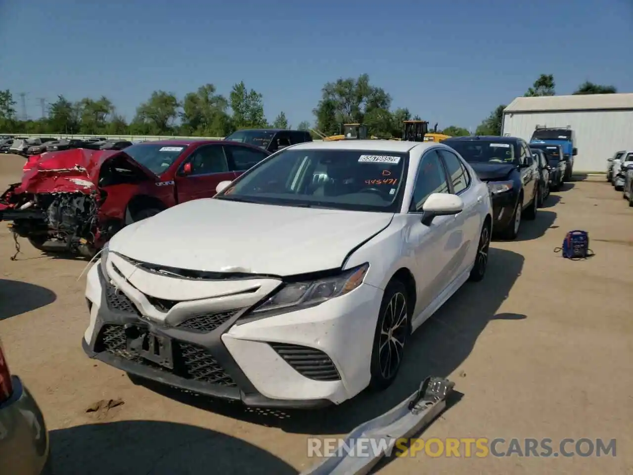 2 Photograph of a damaged car 4T1G11AK3LU945471 TOYOTA CAMRY 2020