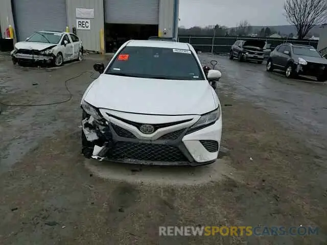 10 Photograph of a damaged car 4T1G11AK3LU946006 TOYOTA CAMRY 2020
