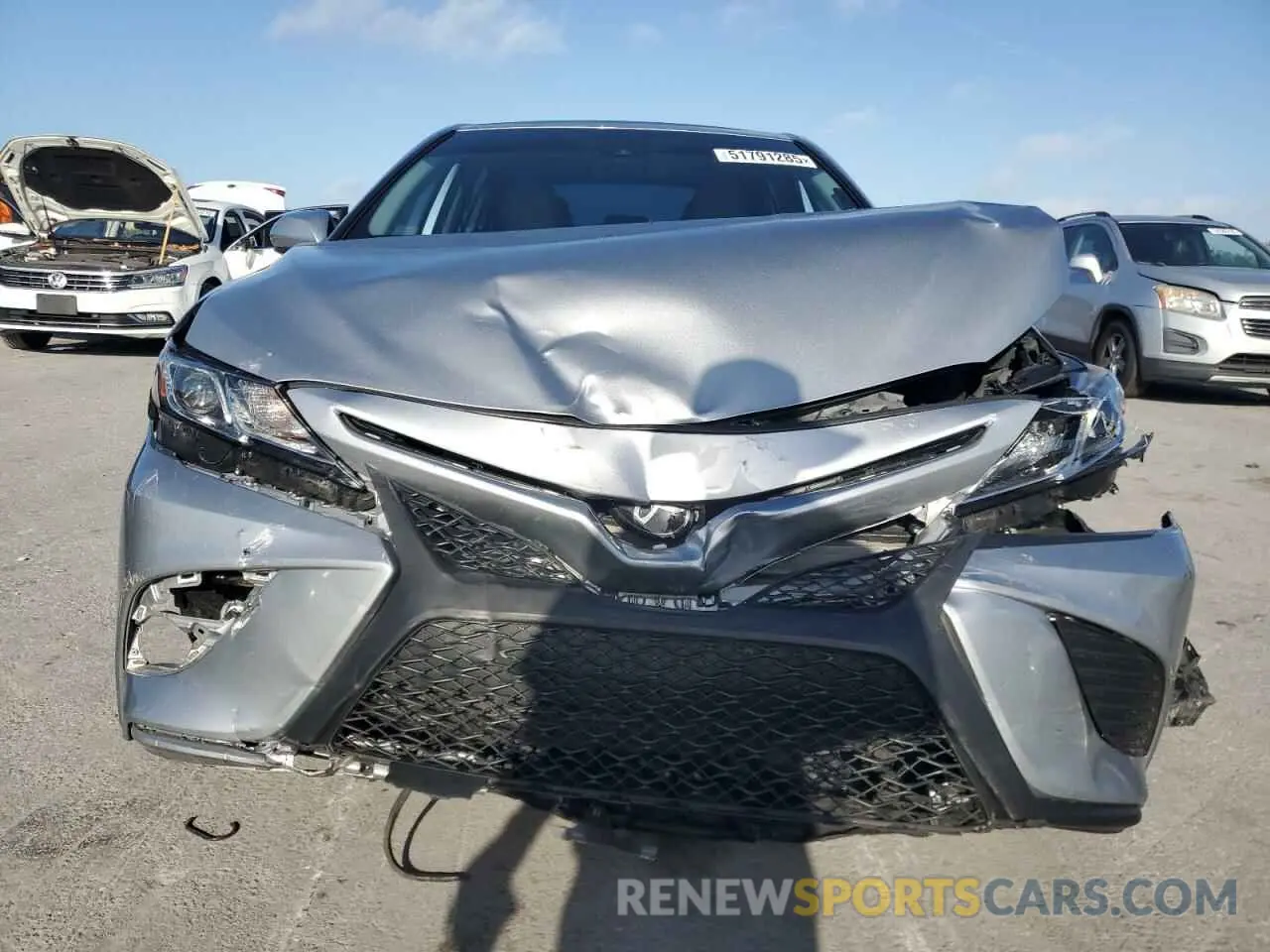 5 Photograph of a damaged car 4T1G11AK3LU955465 TOYOTA CAMRY 2020