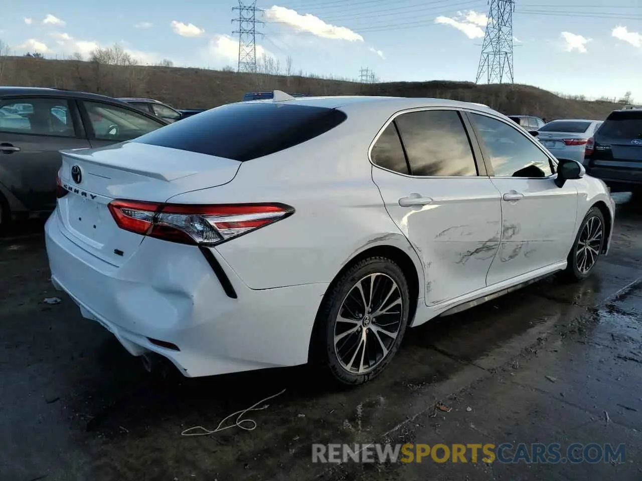 3 Photograph of a damaged car 4T1G11AK3LU965932 TOYOTA CAMRY 2020