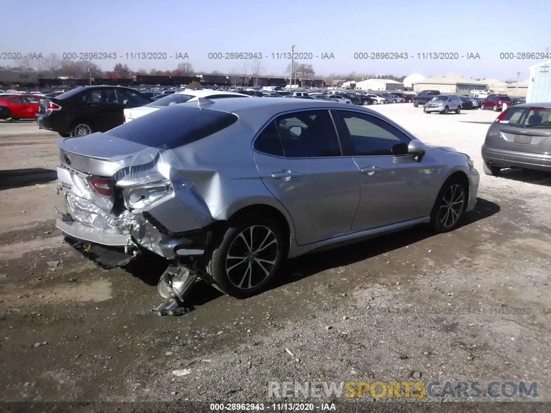 4 Photograph of a damaged car 4T1G11AK3LU973285 TOYOTA CAMRY 2020