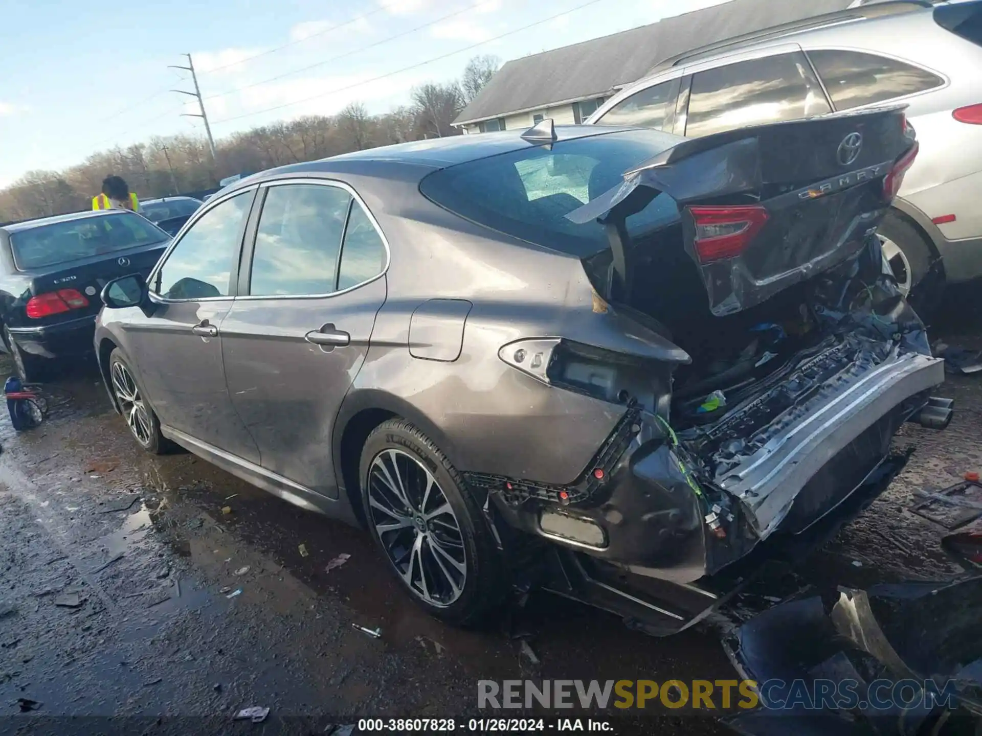 3 Photograph of a damaged car 4T1G11AK3LU980446 TOYOTA CAMRY 2020