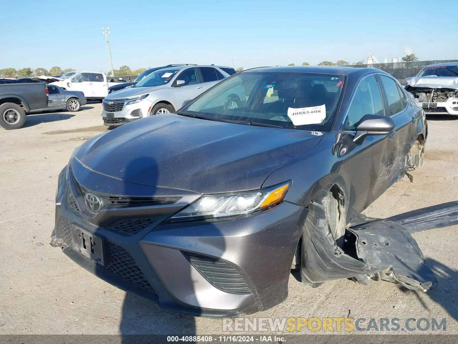2 Photograph of a damaged car 4T1G11AK3LU981175 TOYOTA CAMRY 2020