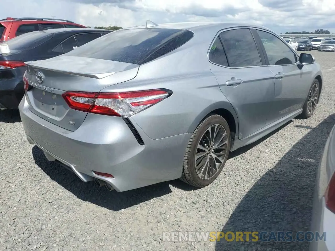 3 Photograph of a damaged car 4T1G11AK3LU988708 TOYOTA CAMRY 2020