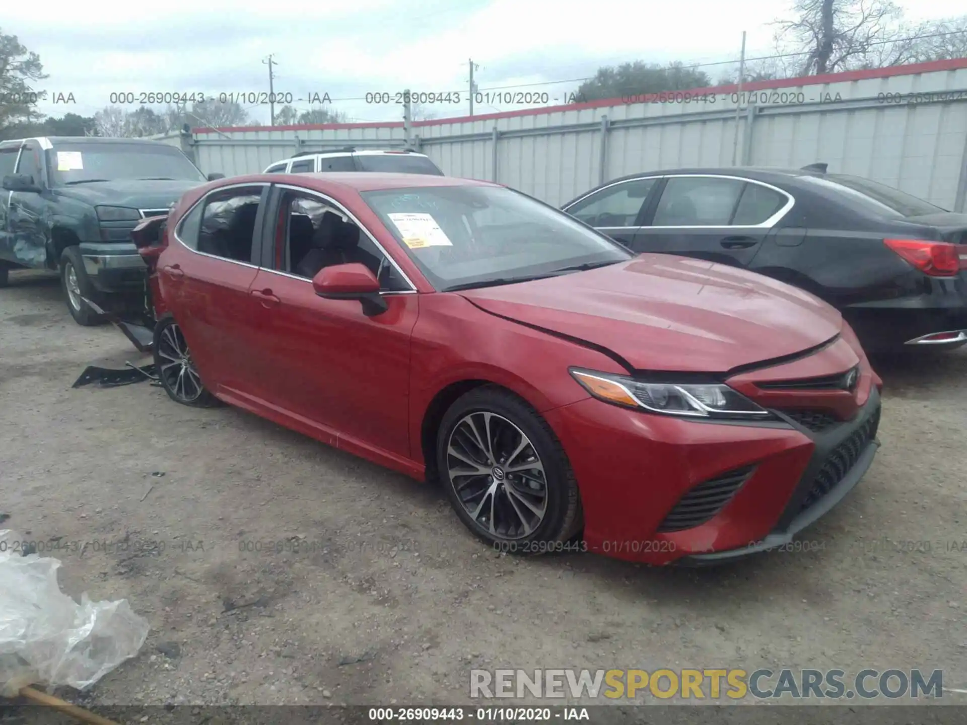 1 Photograph of a damaged car 4T1G11AK4LU301400 TOYOTA CAMRY 2020