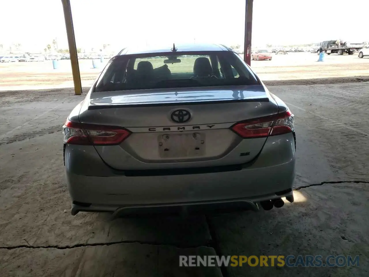 6 Photograph of a damaged car 4T1G11AK4LU302224 TOYOTA CAMRY 2020