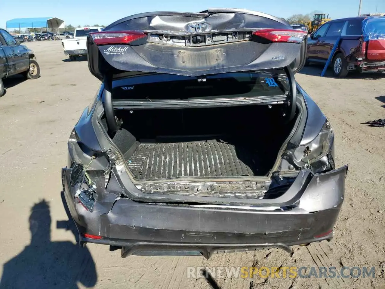 6 Photograph of a damaged car 4T1G11AK4LU314454 TOYOTA CAMRY 2020