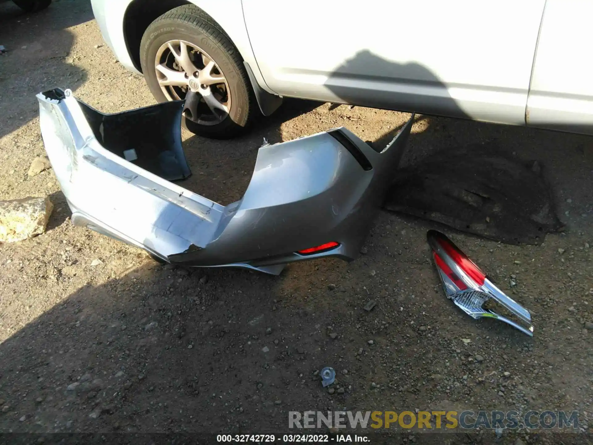 12 Photograph of a damaged car 4T1G11AK4LU323378 TOYOTA CAMRY 2020