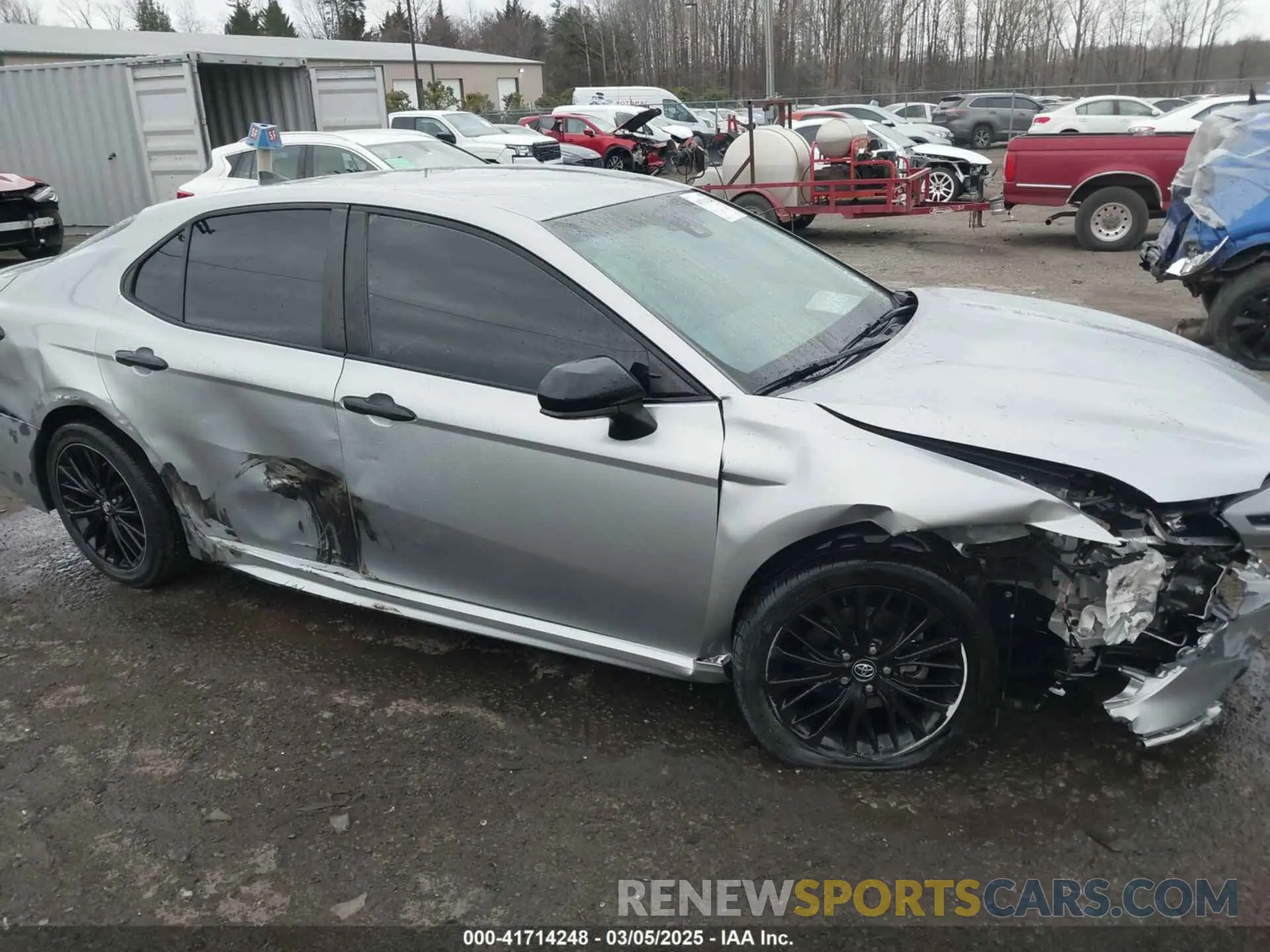 18 Photograph of a damaged car 4T1G11AK4LU323963 TOYOTA CAMRY 2020