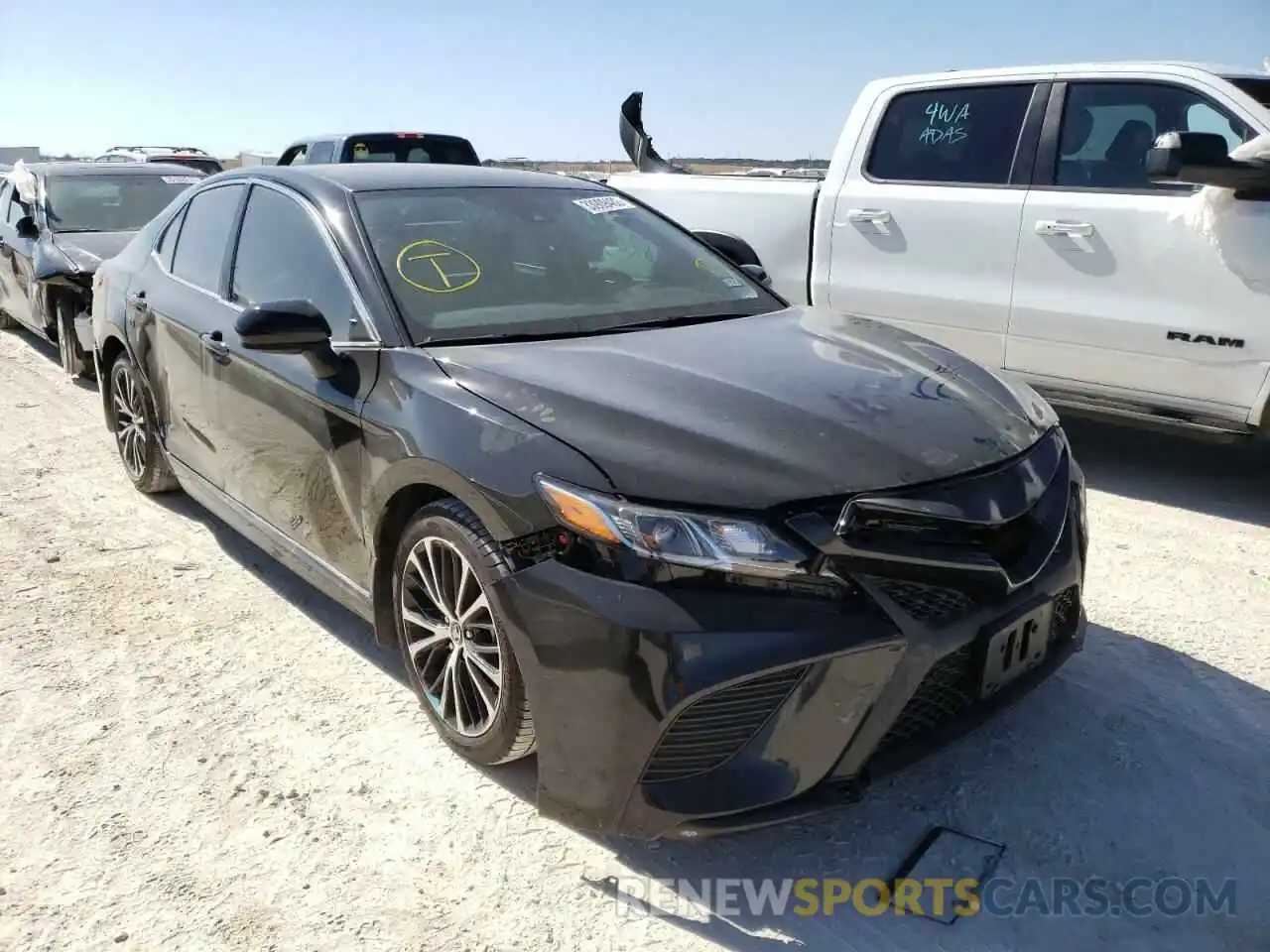 1 Photograph of a damaged car 4T1G11AK4LU334493 TOYOTA CAMRY 2020