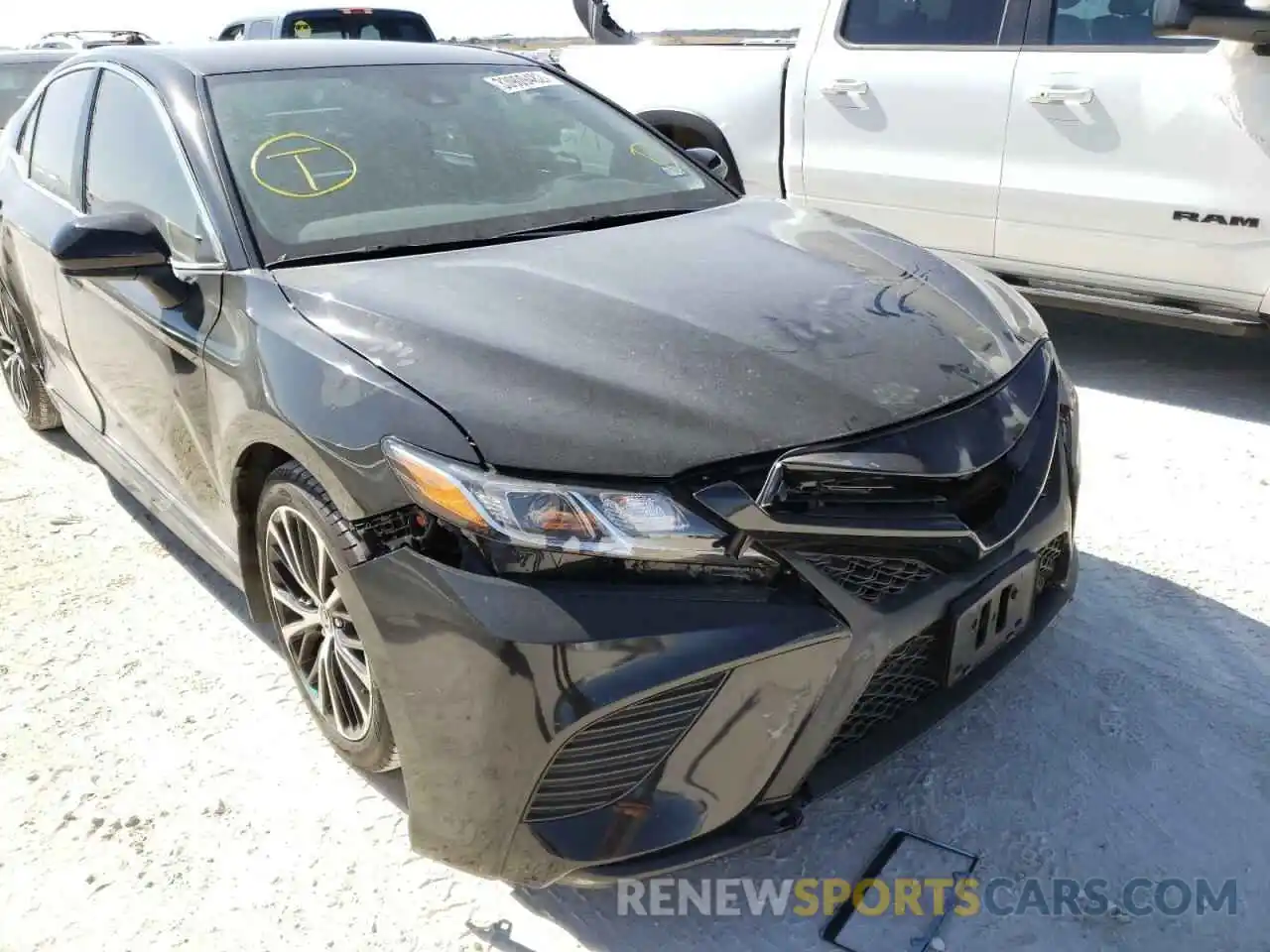 9 Photograph of a damaged car 4T1G11AK4LU334493 TOYOTA CAMRY 2020