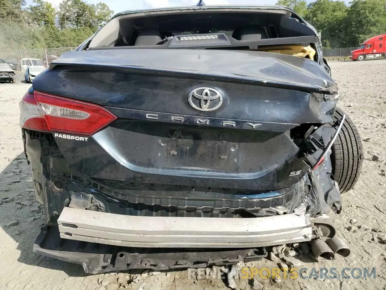 6 Photograph of a damaged car 4T1G11AK4LU339287 TOYOTA CAMRY 2020