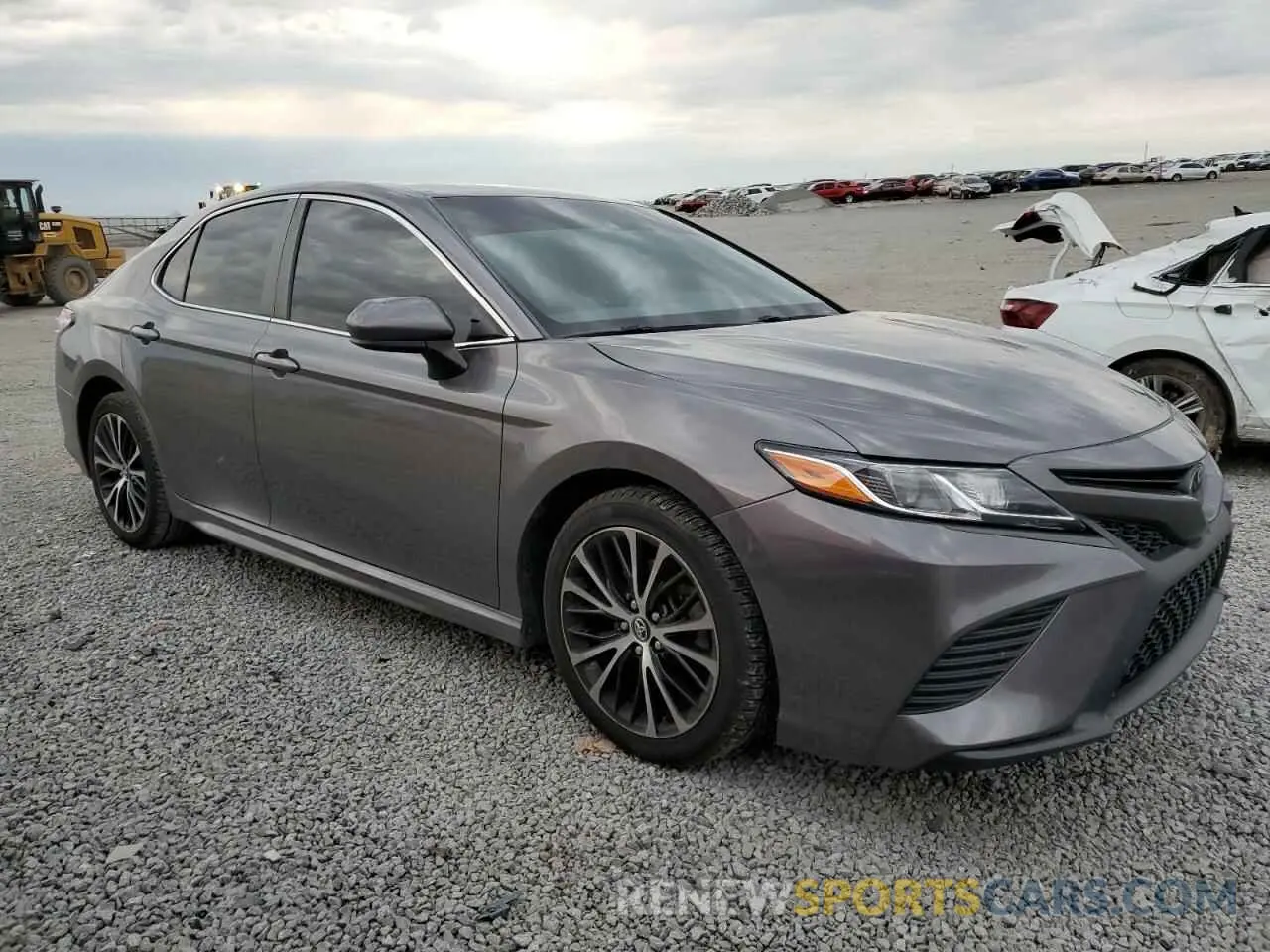 4 Photograph of a damaged car 4T1G11AK4LU343338 TOYOTA CAMRY 2020