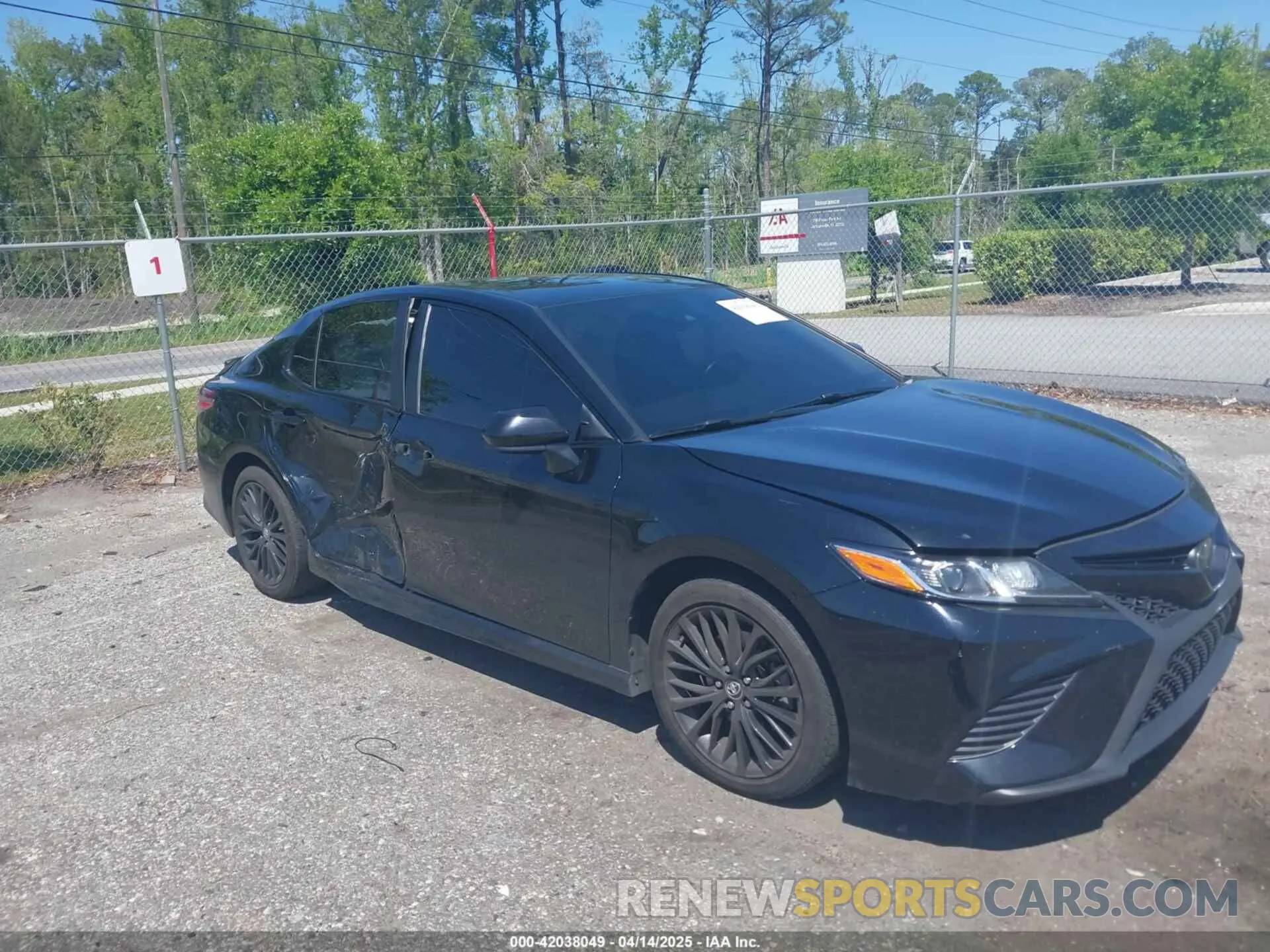 1 Photograph of a damaged car 4T1G11AK4LU344358 TOYOTA CAMRY 2020