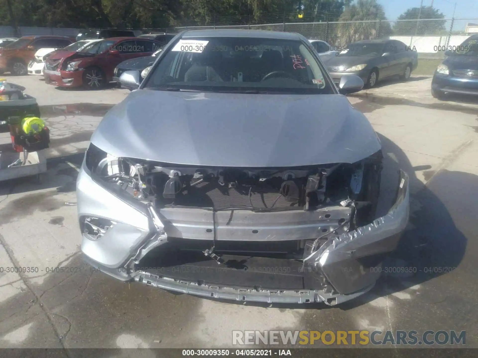 6 Photograph of a damaged car 4T1G11AK4LU345803 TOYOTA CAMRY 2020