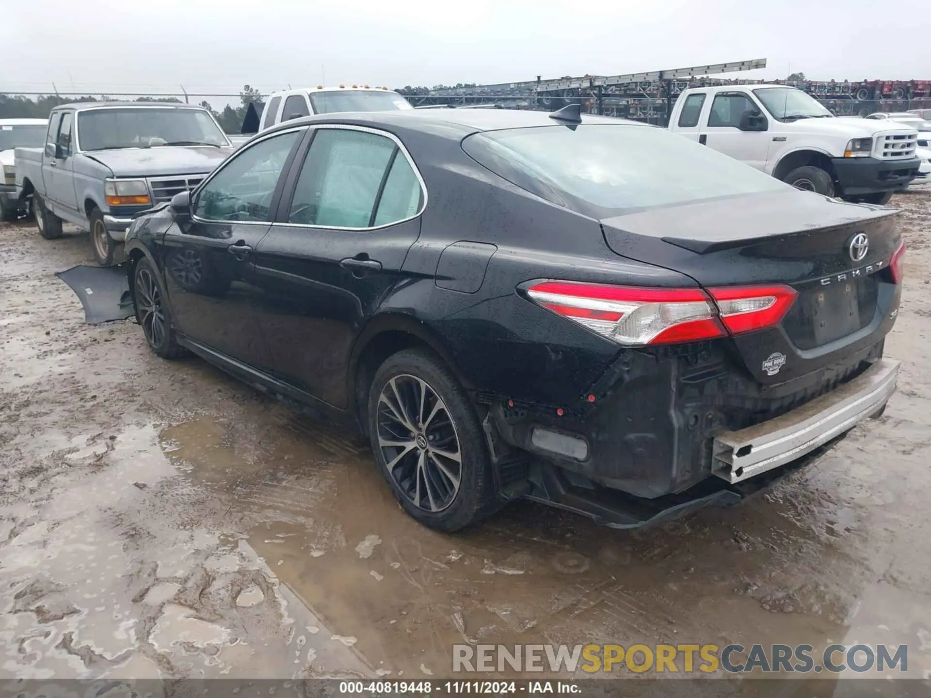 3 Photograph of a damaged car 4T1G11AK4LU347860 TOYOTA CAMRY 2020