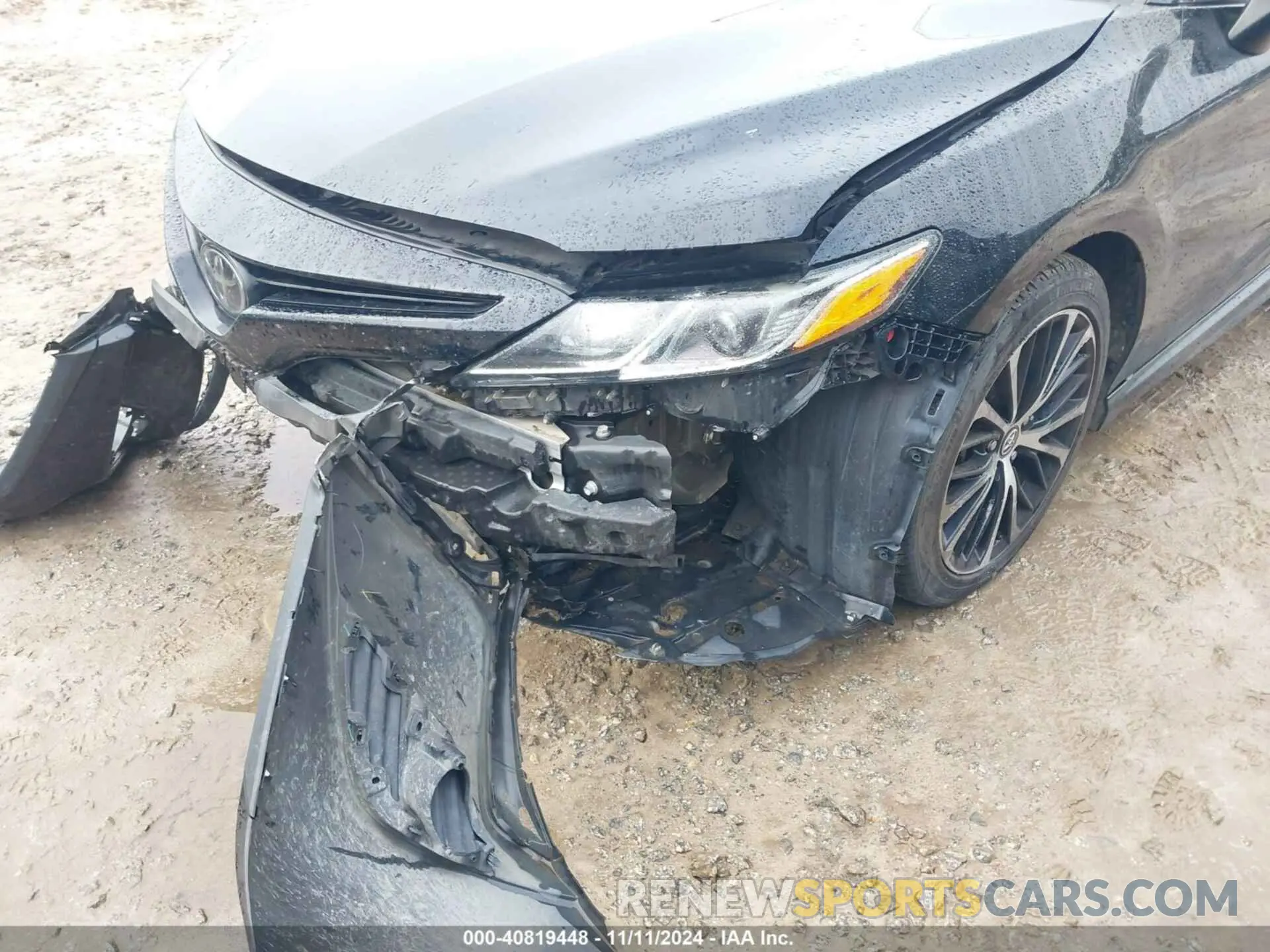 6 Photograph of a damaged car 4T1G11AK4LU347860 TOYOTA CAMRY 2020