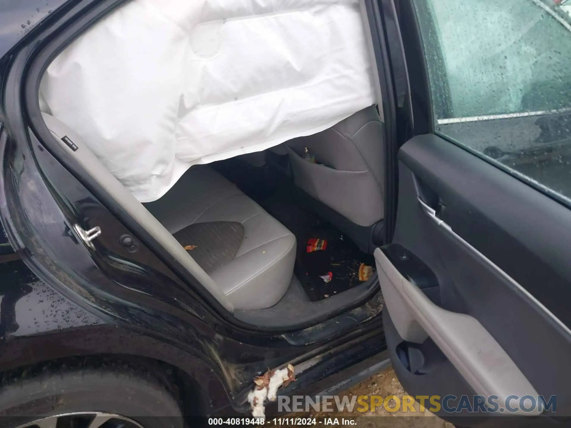 8 Photograph of a damaged car 4T1G11AK4LU347860 TOYOTA CAMRY 2020