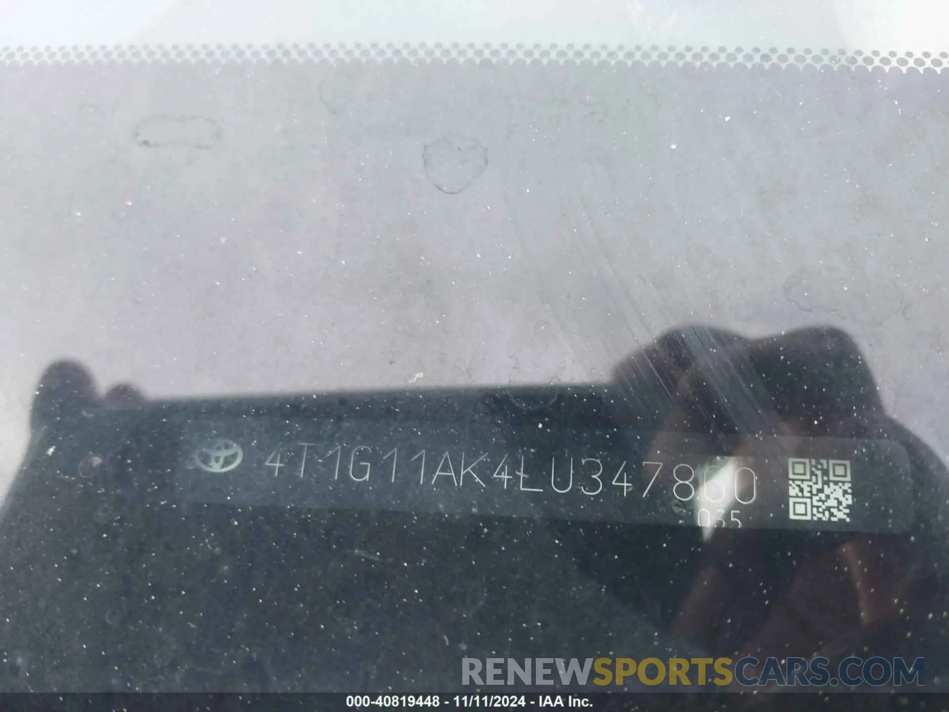9 Photograph of a damaged car 4T1G11AK4LU347860 TOYOTA CAMRY 2020