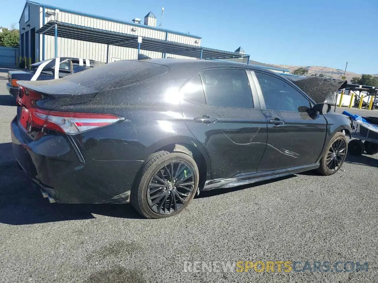 3 Photograph of a damaged car 4T1G11AK4LU348474 TOYOTA CAMRY 2020