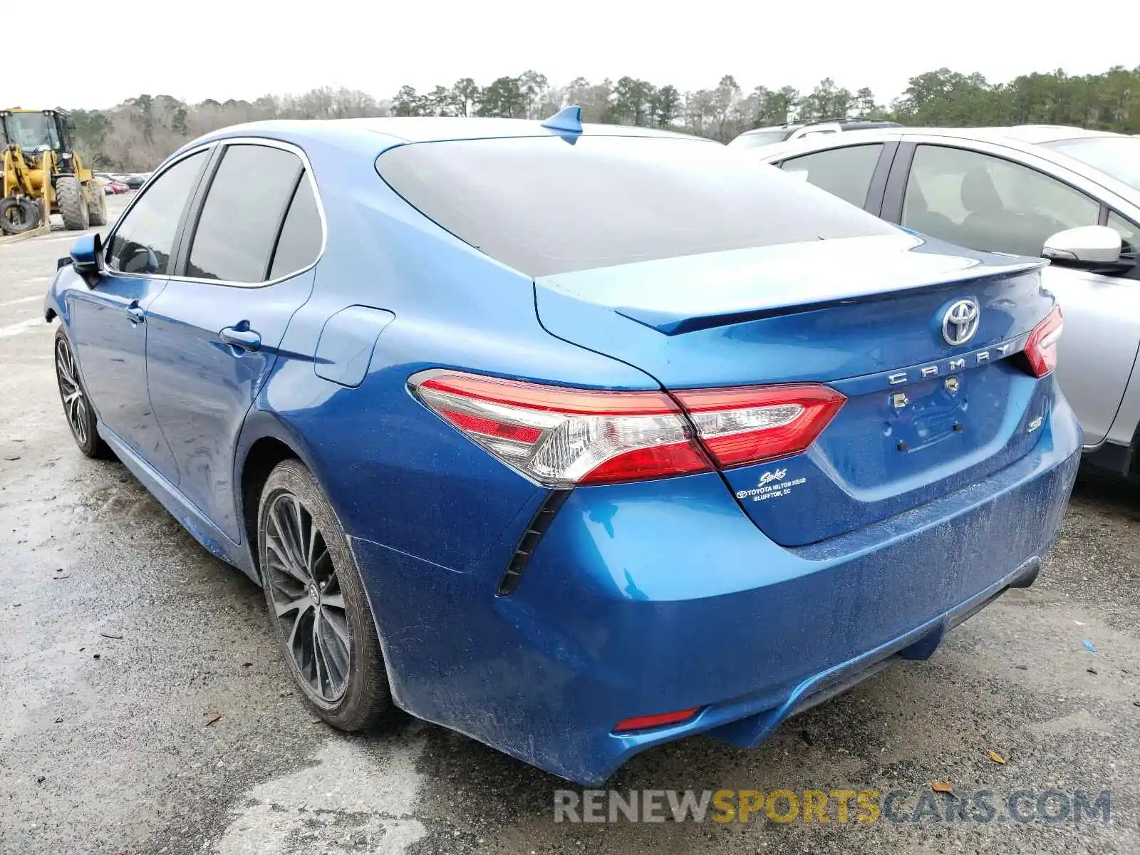 3 Photograph of a damaged car 4T1G11AK4LU351939 TOYOTA CAMRY 2020