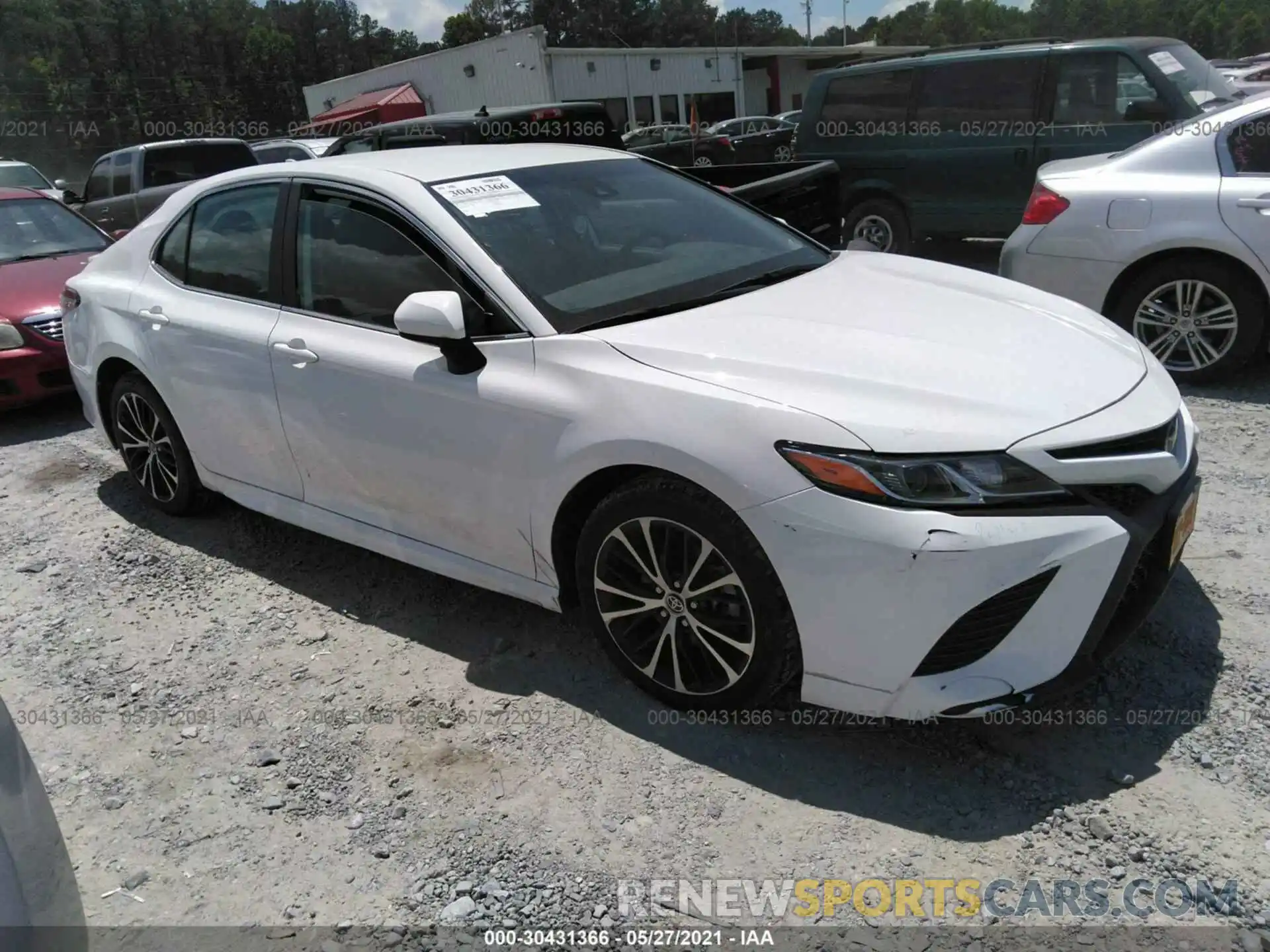 1 Photograph of a damaged car 4T1G11AK4LU359006 TOYOTA CAMRY 2020