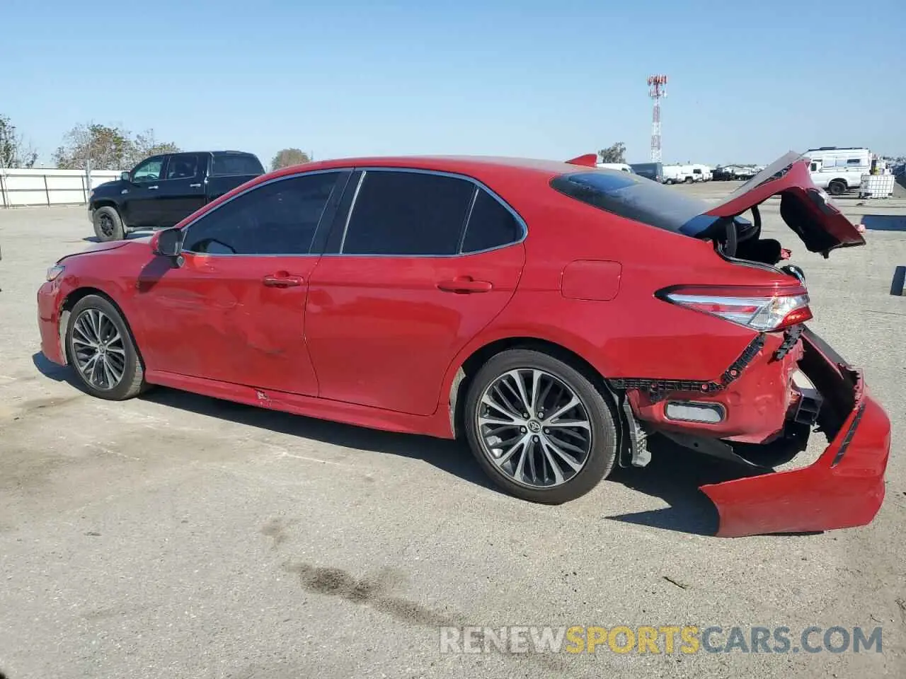 2 Photograph of a damaged car 4T1G11AK4LU370278 TOYOTA CAMRY 2020