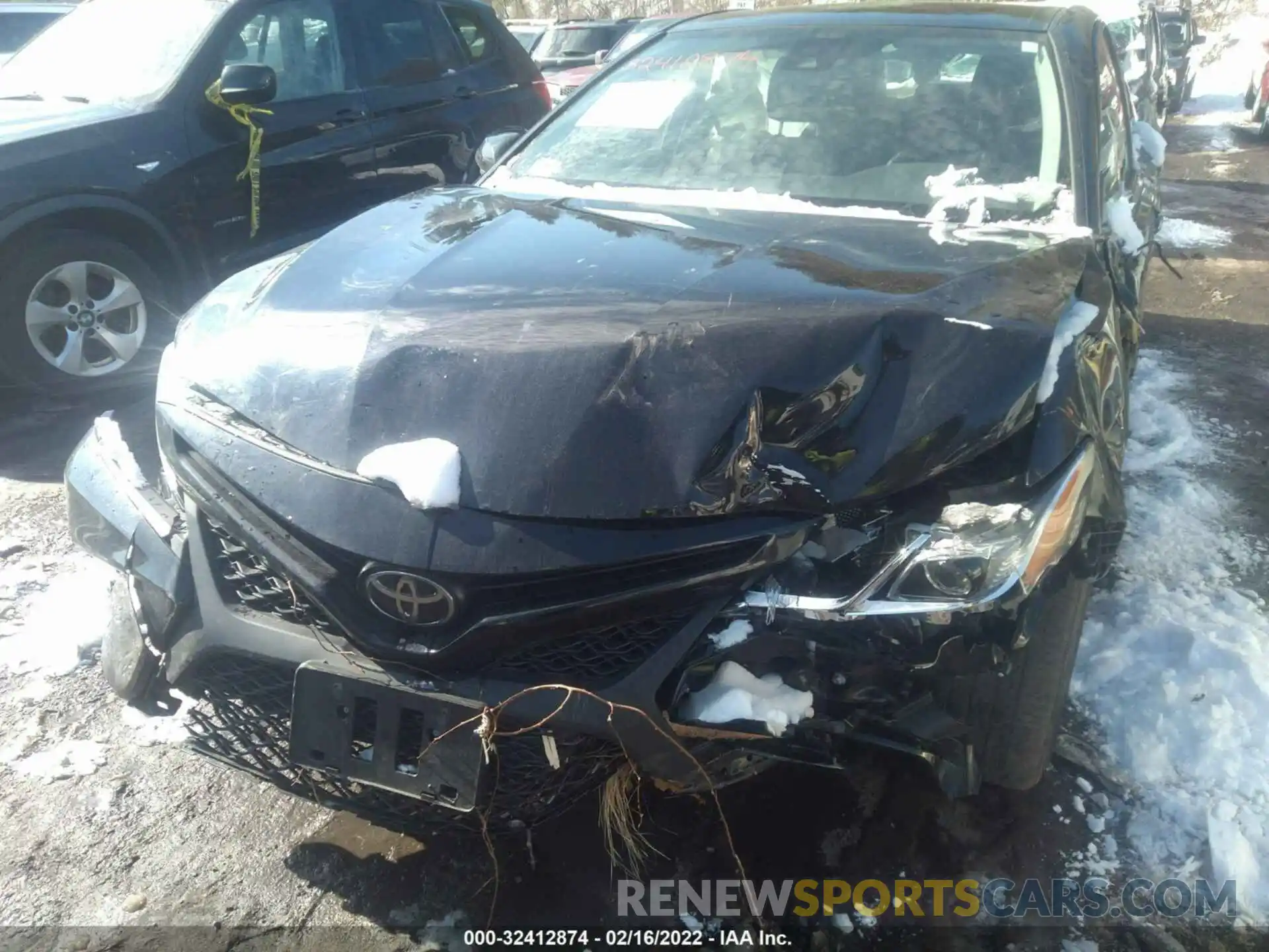 6 Photograph of a damaged car 4T1G11AK4LU375920 TOYOTA CAMRY 2020