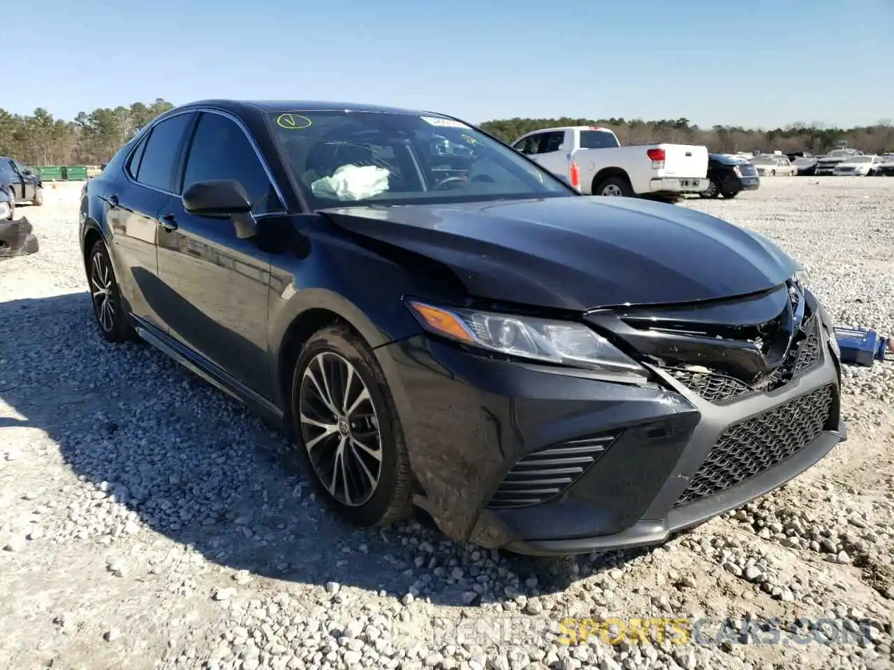 1 Photograph of a damaged car 4T1G11AK4LU376291 TOYOTA CAMRY 2020