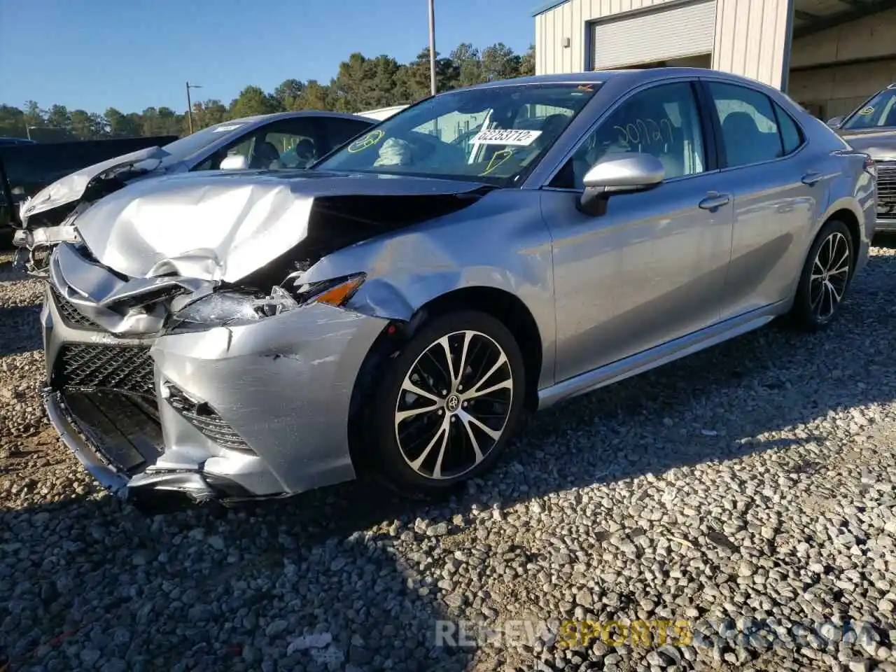 2 Photograph of a damaged car 4T1G11AK4LU501645 TOYOTA CAMRY 2020