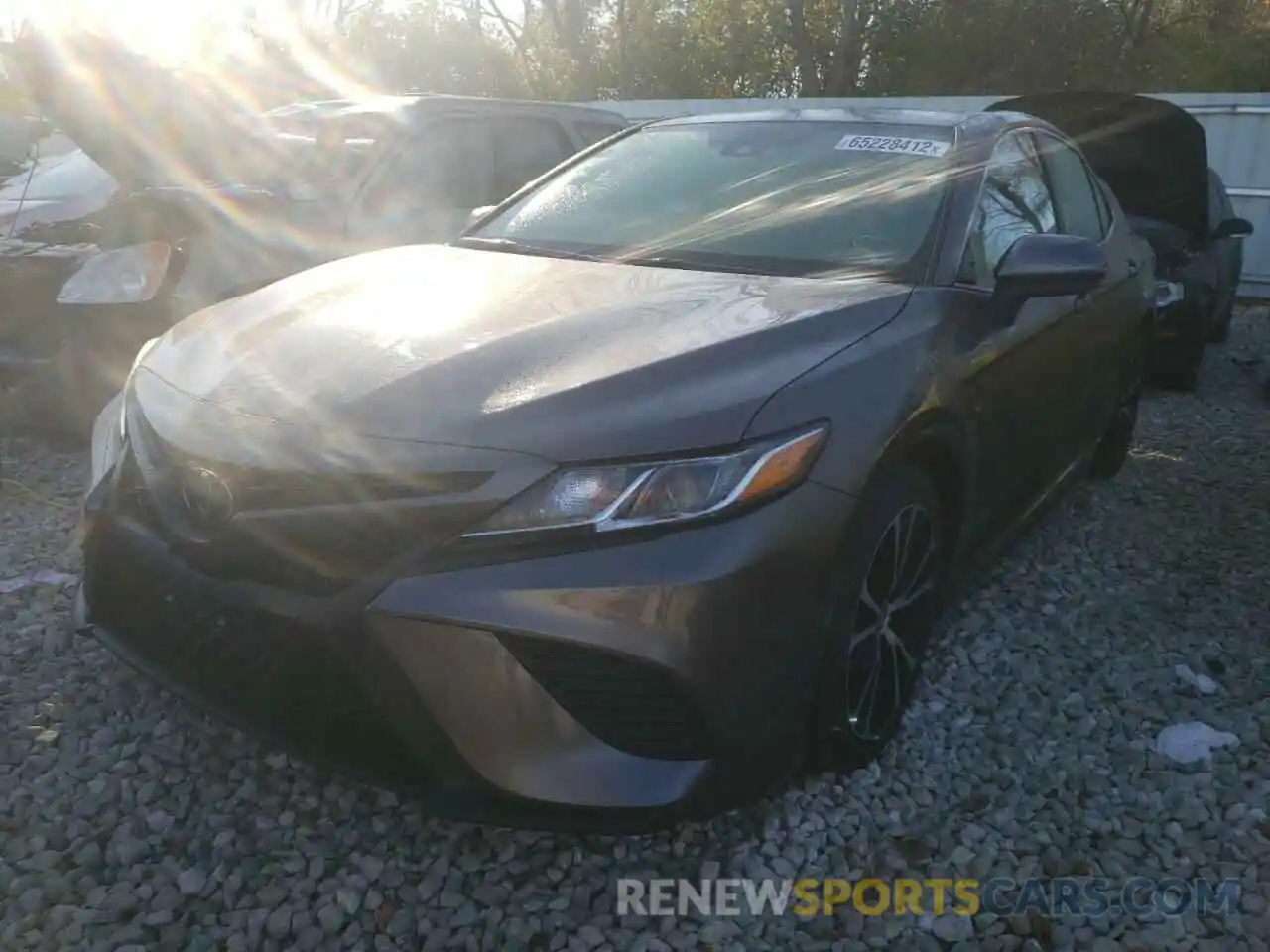 2 Photograph of a damaged car 4T1G11AK4LU505713 TOYOTA CAMRY 2020