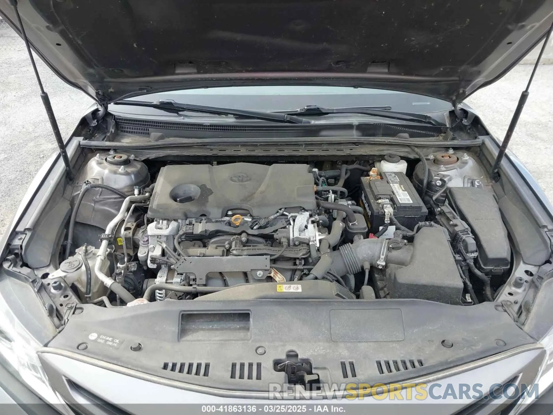 10 Photograph of a damaged car 4T1G11AK4LU863586 TOYOTA CAMRY 2020