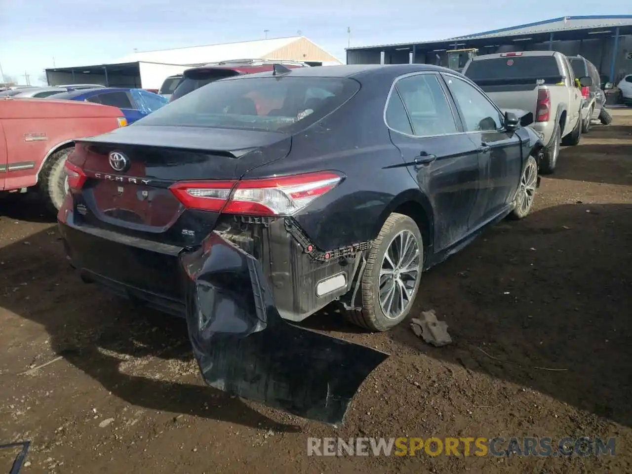 4 Photograph of a damaged car 4T1G11AK4LU868884 TOYOTA CAMRY 2020