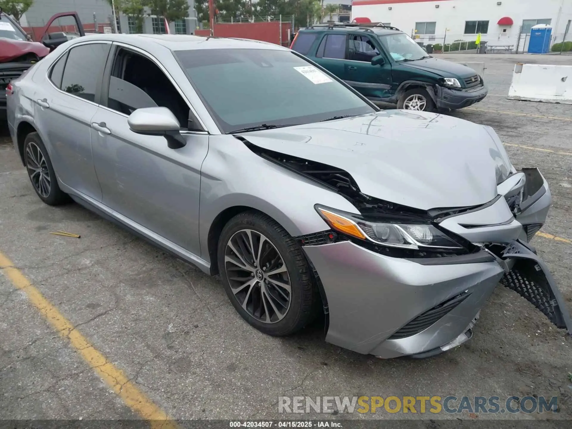 1 Photograph of a damaged car 4T1G11AK4LU872773 TOYOTA CAMRY 2020