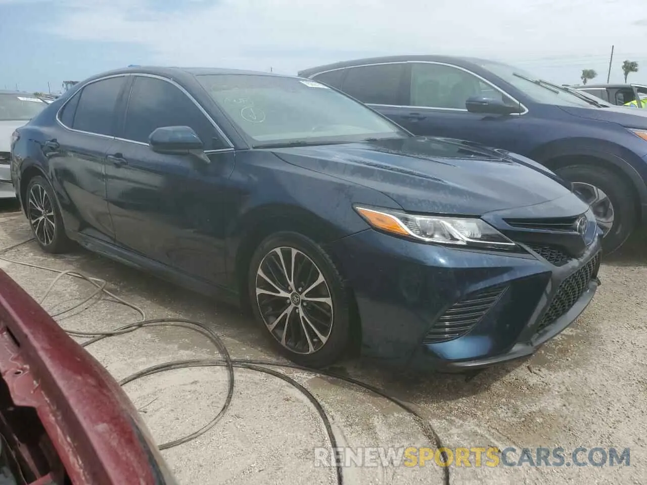 4 Photograph of a damaged car 4T1G11AK4LU893770 TOYOTA CAMRY 2020