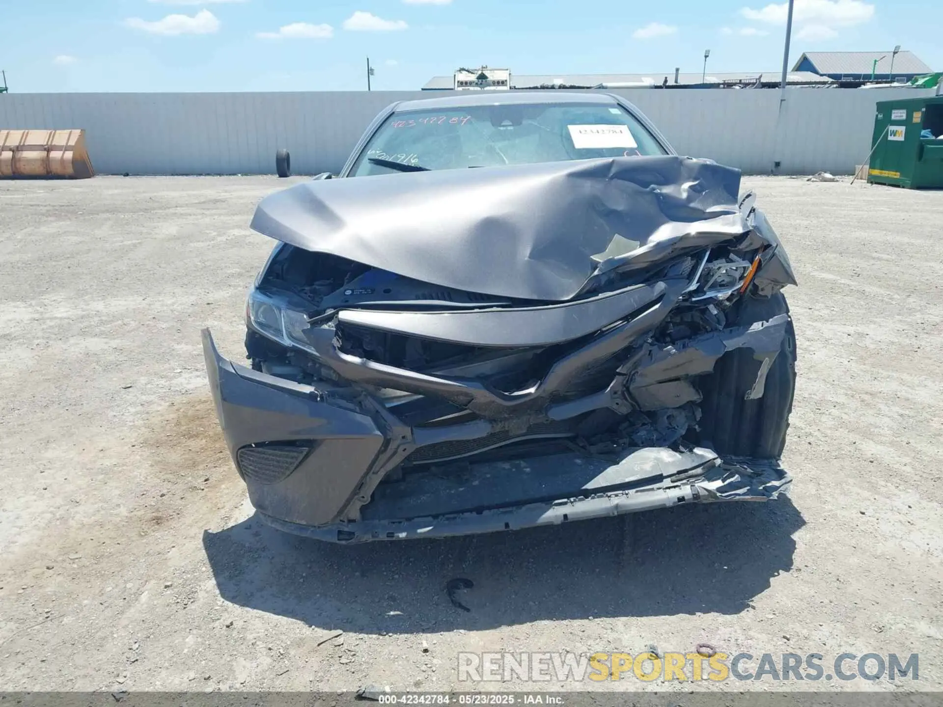 12 Photograph of a damaged car 4T1G11AK4LU901916 TOYOTA CAMRY 2020