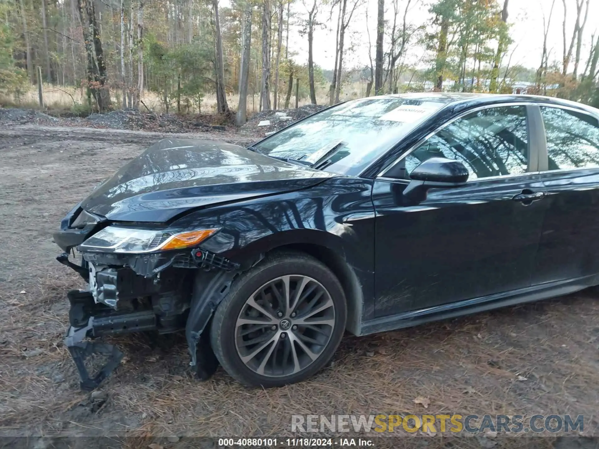 19 Photograph of a damaged car 4T1G11AK4LU911703 TOYOTA CAMRY 2020