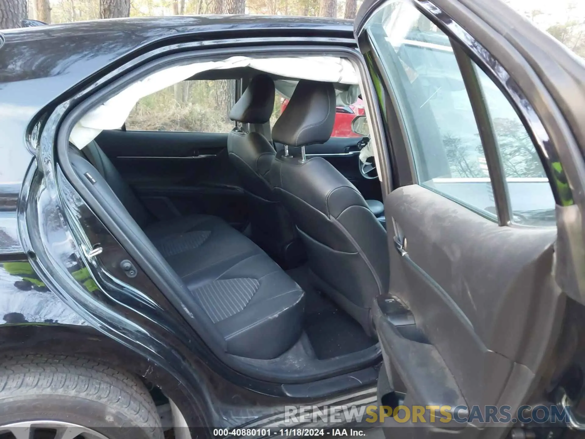 8 Photograph of a damaged car 4T1G11AK4LU911703 TOYOTA CAMRY 2020