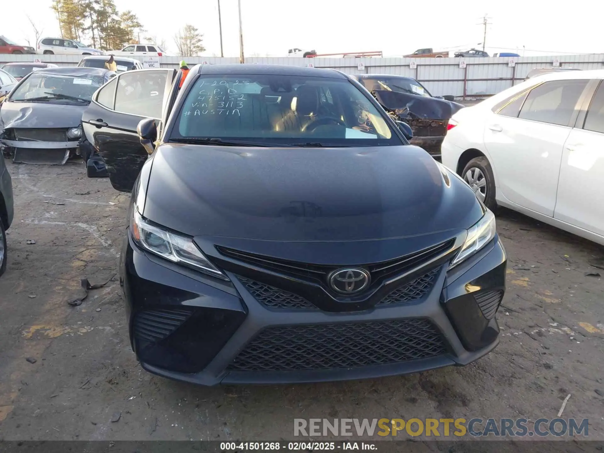 12 Photograph of a damaged car 4T1G11AK4LU913113 TOYOTA CAMRY 2020