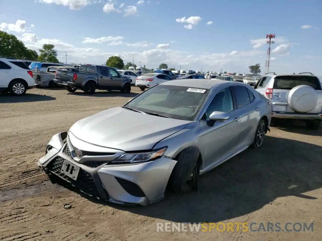 2 Photograph of a damaged car 4T1G11AK4LU914195 TOYOTA CAMRY 2020