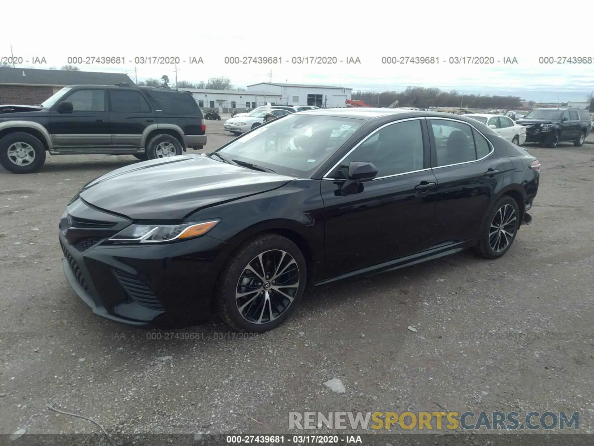 2 Photograph of a damaged car 4T1G11AK4LU917548 TOYOTA CAMRY 2020