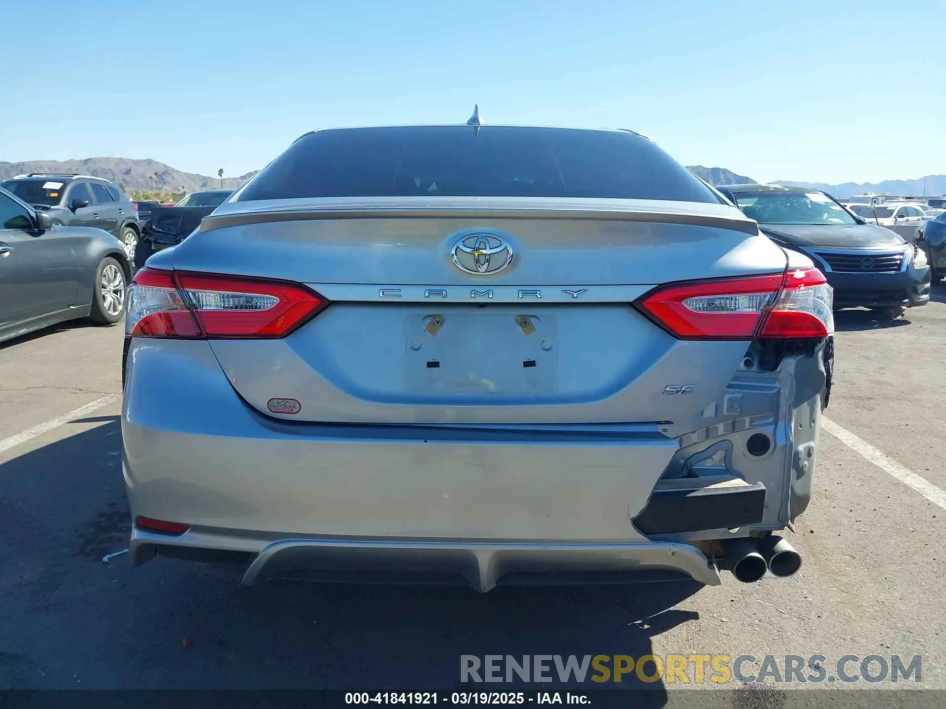 16 Photograph of a damaged car 4T1G11AK4LU920093 TOYOTA CAMRY 2020