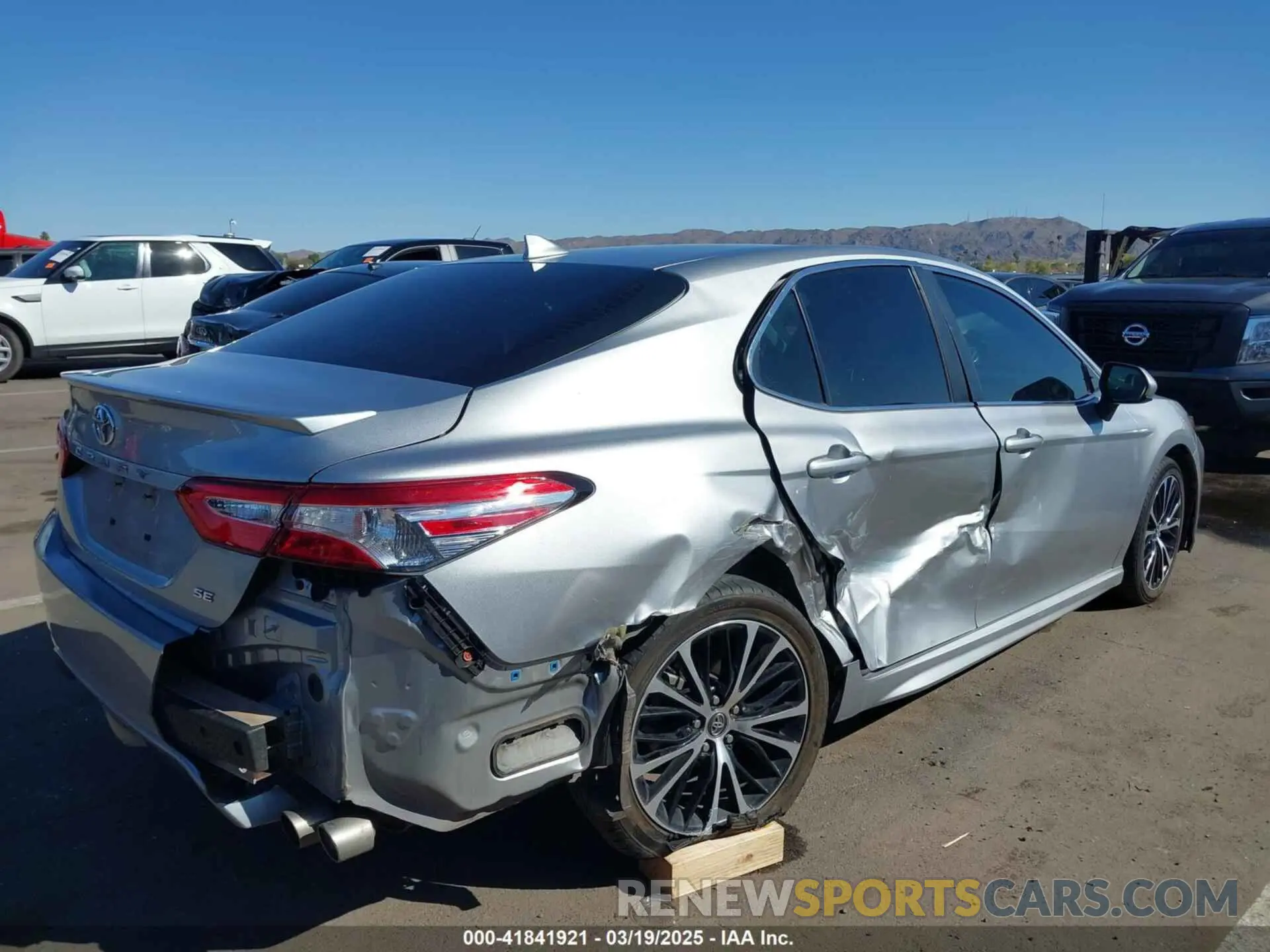 6 Photograph of a damaged car 4T1G11AK4LU920093 TOYOTA CAMRY 2020