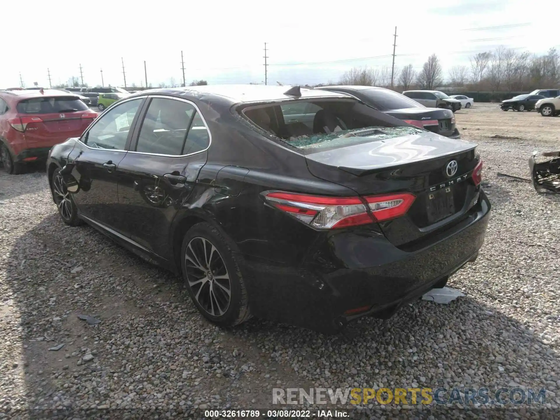 3 Photograph of a damaged car 4T1G11AK4LU923589 TOYOTA CAMRY 2020